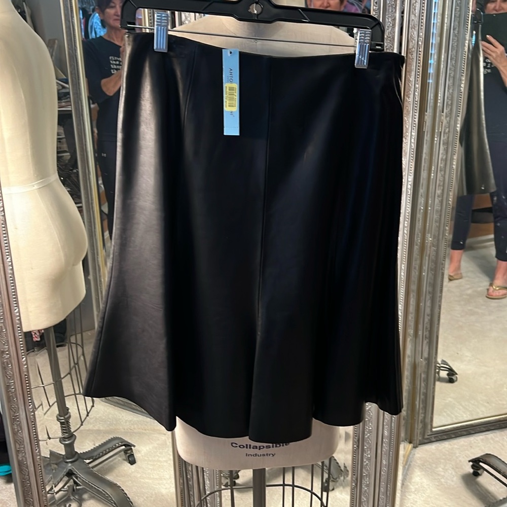 Antonio Melanie black leather flared skirt